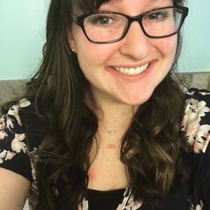 Meet your Posher, Brooke